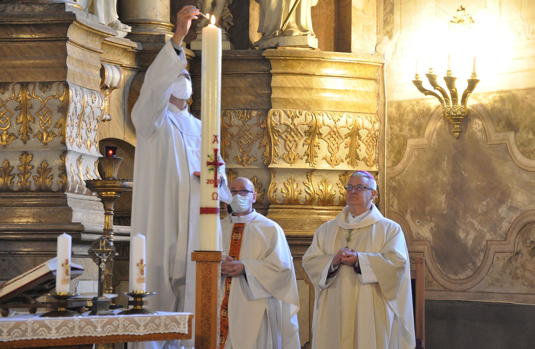 Nagyszombati vigília a Szent Imre templomban
